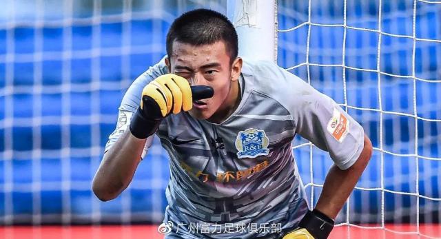 bsport-韩佳奇：程月磊对我言传身教 梦想能够为国出战