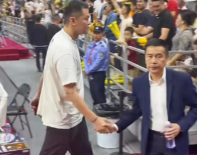 bsport-广东3消息!胡明轩尿检结果出炉,陈老板鼓舞球队,主场严阵以待